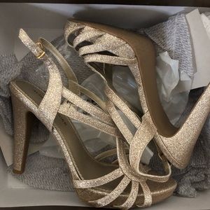 Women’s size 9 heels